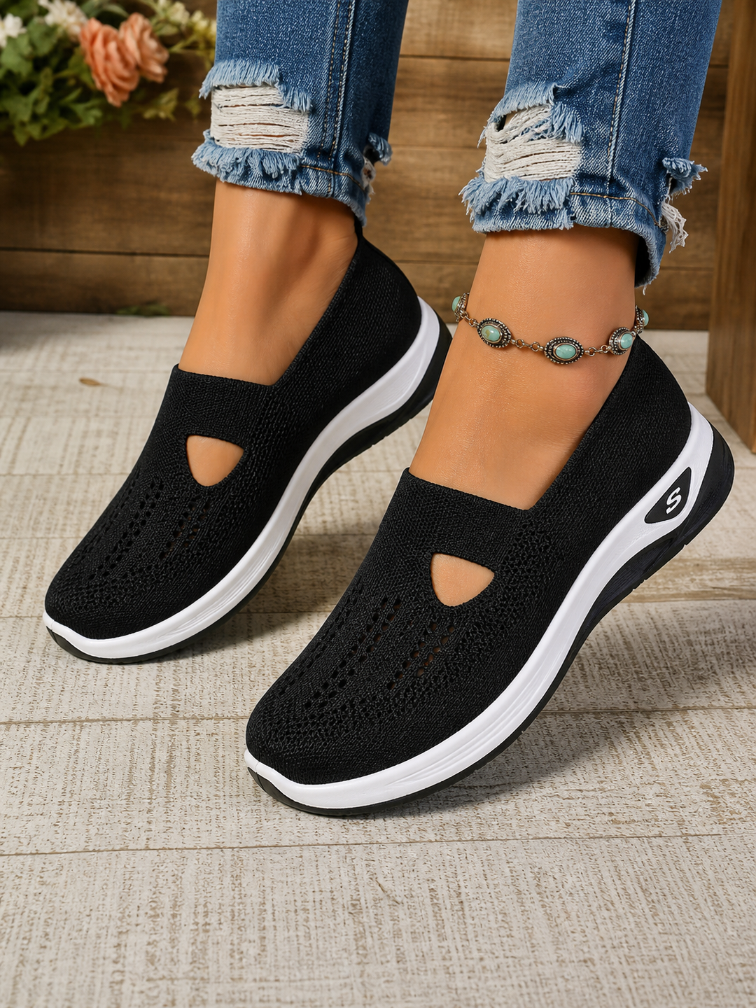 Tahlia | Elegant Walking Shoes