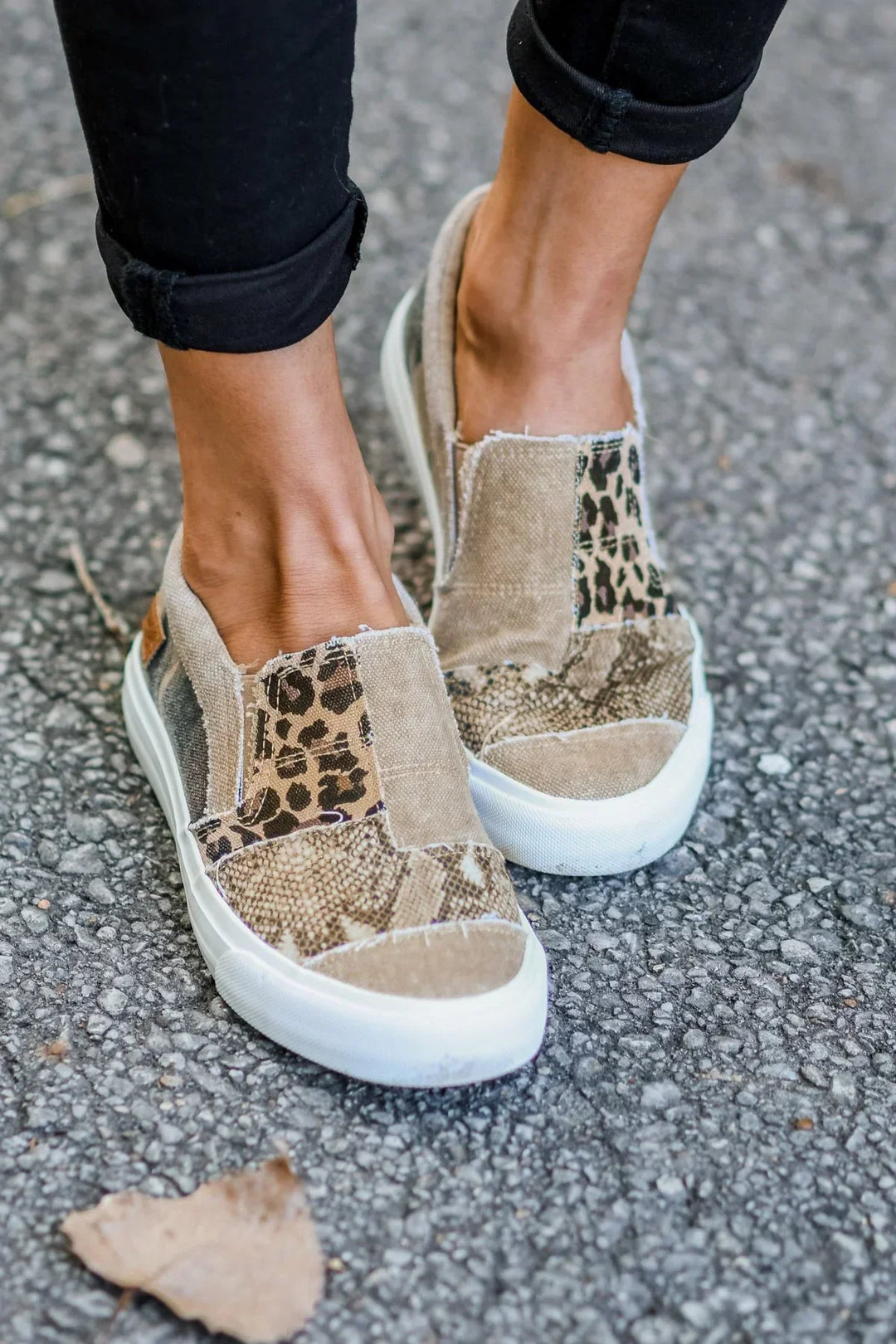 Noemi Trendy Pain Relieving Loafers