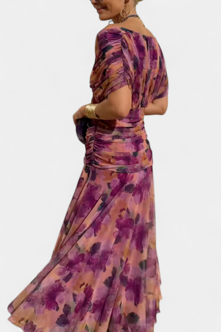 Laluna® | Elegant Dress With V-Neckline