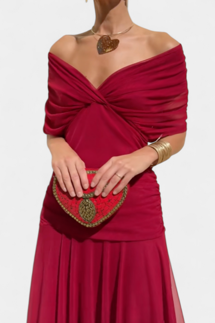 Laluna® | Elegant Dress With V-Neckline