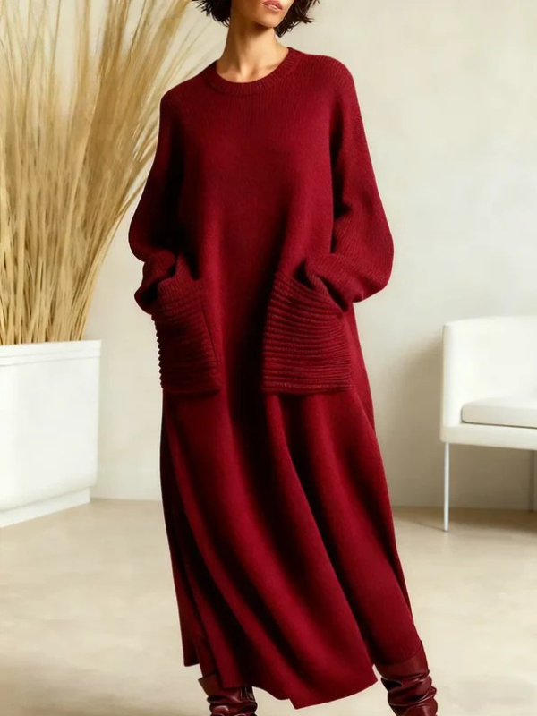 Mila – Knitted Dress with Pockets