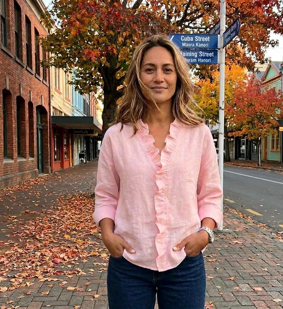 Susan | Blouse with Ruffles, V-Neck and Long Sleeves
